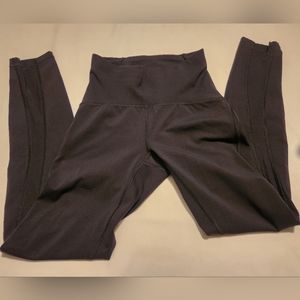 **💥4 for $50** Lululemon Leggings. Sz 2. Black & mesh.